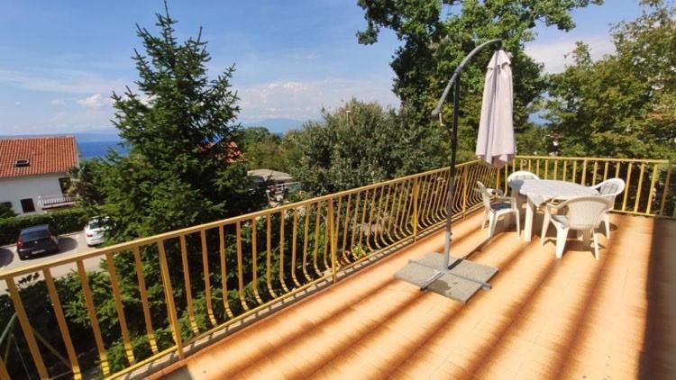 Apartman Sabadin Njivice Exterior photo